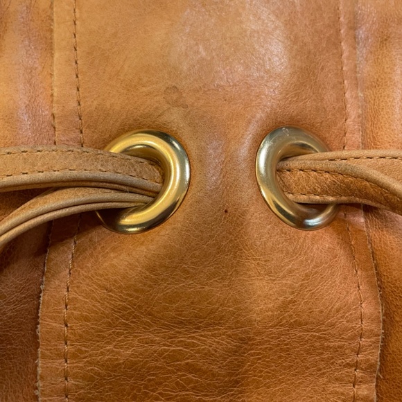 Bulga Butterfly Bag - Picture 11 of 13